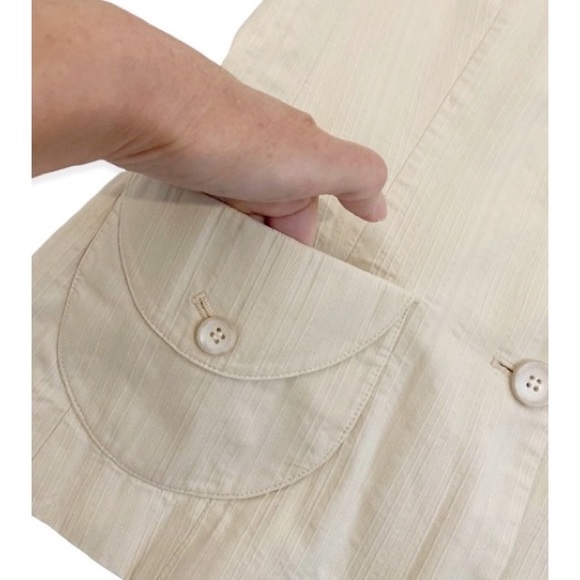 Ann Taylor Cream Striped Blazer Jacket, Size 8 - Picture 4 of 16